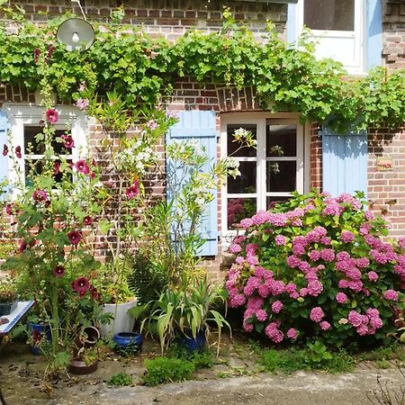 La "Charcuterie" Greber Bed & Breakfast โบเวส์ ภายนอก รูปภาพ